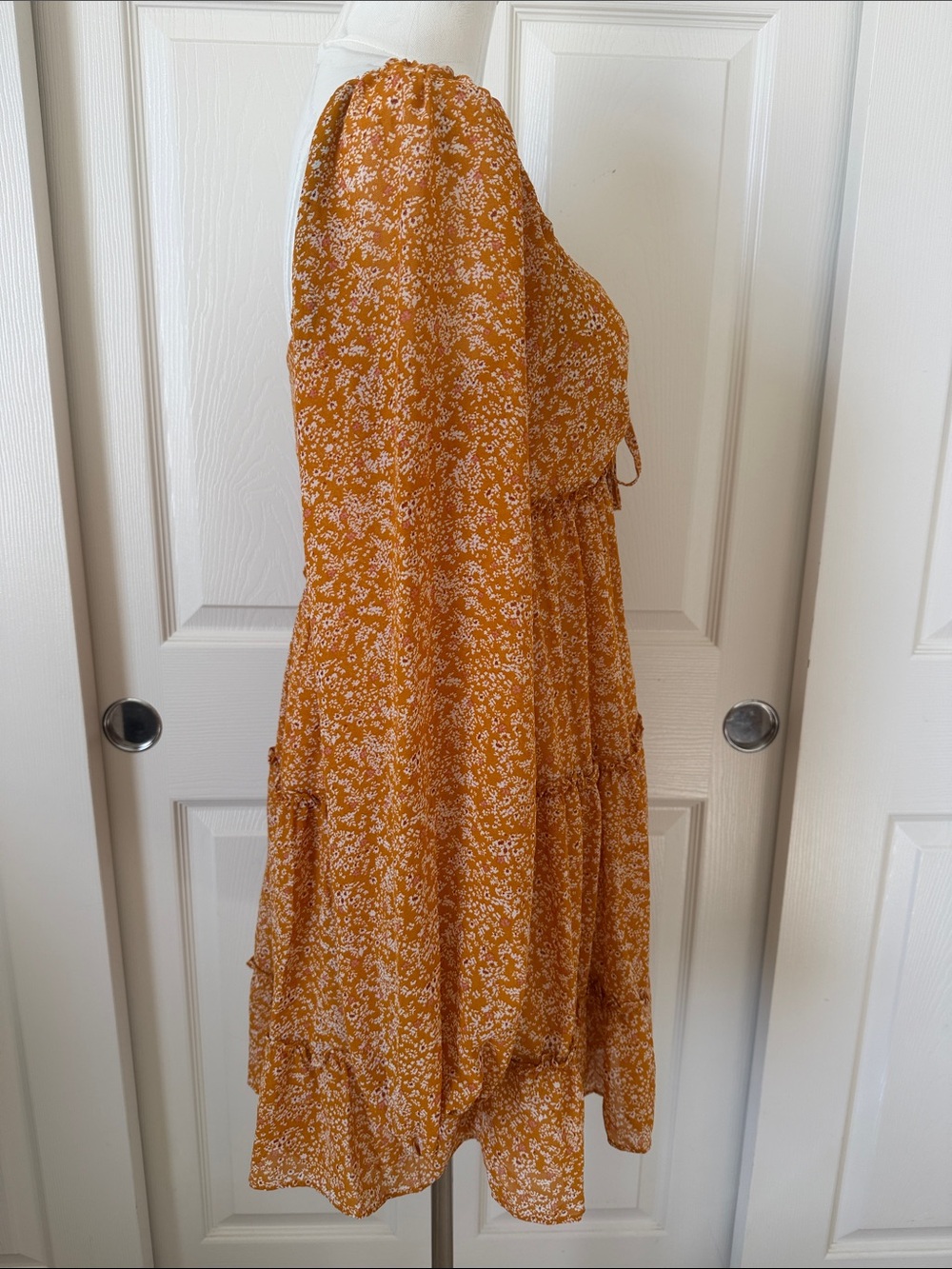 Forever 21 Tiered Floral Long-Sleeve Boho Prairie Cottagecore Mini Dress Size S - Picture 3 of 9